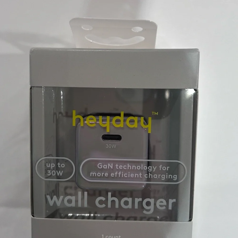 Heyday Wall Charger with GaN Technology Single Port USB-C 30W Wall Soft Purple